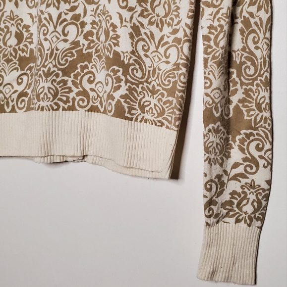 Cream and White Floral Flourish Patterned Long Sleeve Cardigan - Picture 10 of 10